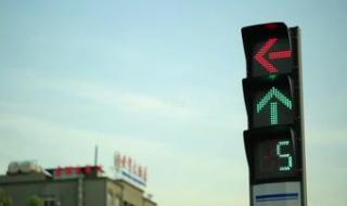 每个红绿灯路口闯红灯都会被拍吗